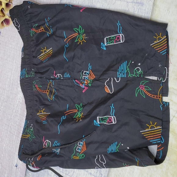 Men's Jake Austin Swim Trunks - Picture 4 of 11